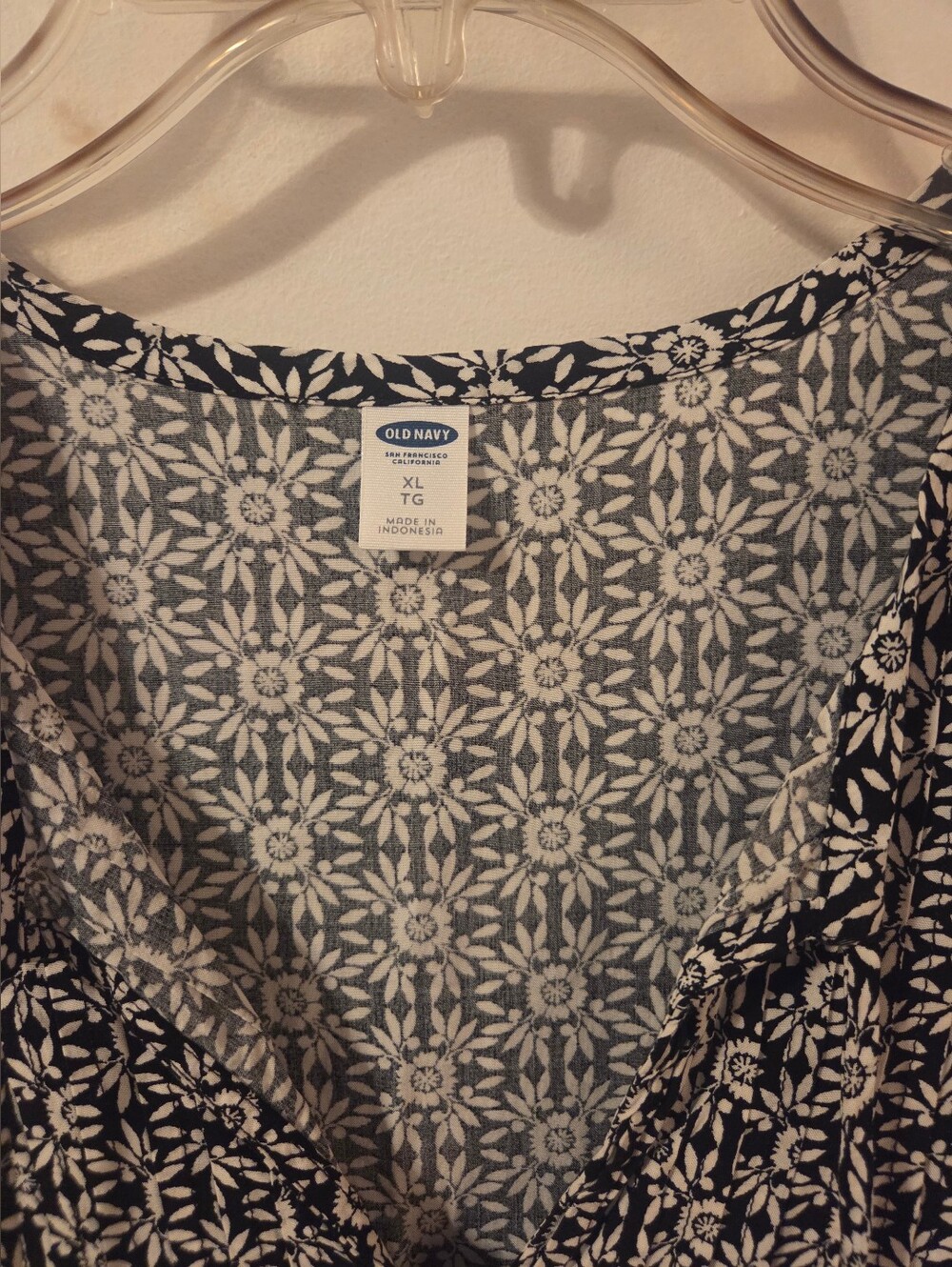 Old Navy Black and White Floral Button-Front Dress - Picture 3 of 5